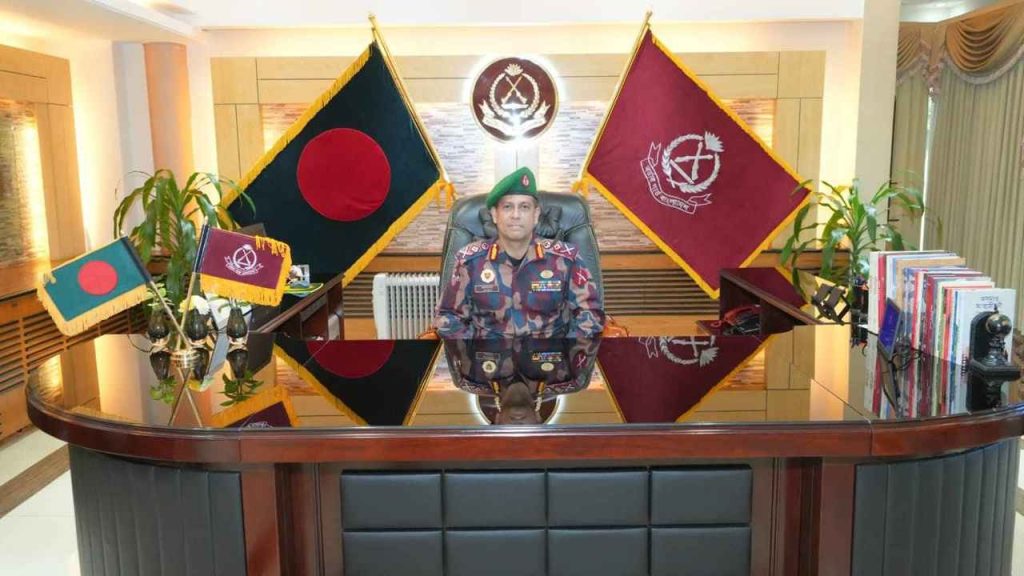 বিজিবি প্রধান হিসেবে দায়িত্ব নিলেন মেজর জেনারেল আশরাফুজ্জামান সিদ্দিকী