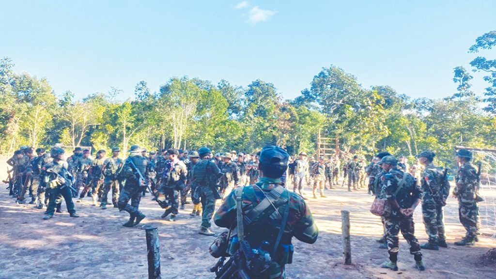 তিন দিনে ৬২ সেনা নিহত, অন্ধকার দেখছে মিয়ানমার জান্তা