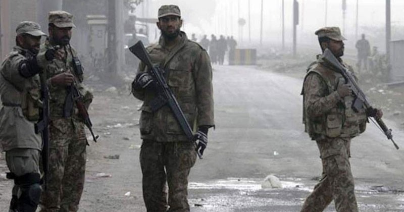 পাকিস্তানে সেনা অভিযানে ৯ সন্ত্রাসী নিহত
