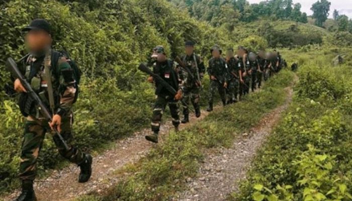 অস্ত্র সমর্পণের প্রশ্নে আটকে আছে কেএনএফের সাথে শান্তির আলোচনা