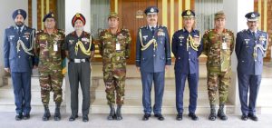 ভারতীয় বিমান বাহিনী প্রধান কর্তৃক সশস্ত্র বাহিনী বিভাগের প্রিন্সিপাল স্টাফ অফিসার এর সাথে সৌজন্য সাক্ষাৎ