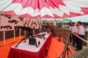 সশস্ত্র বাহিনীর ব্যবহৃত যুদ্ধাস্ত্র দেখার সুযোগ জনসাধারণের