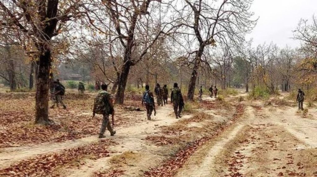 ভারতীয় নিরাপত্তাবাহিনীর সঙ্গে বন্দুকযুদ্ধে ২৯ মাওবাদী নিহত