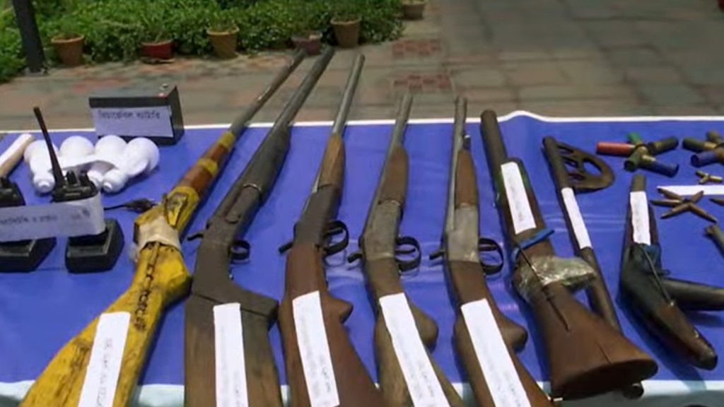 শারক্বীয়ার অস্ত্রে পাহাড়ে প্রশিক্ষণ নিতো কেএনএফ!