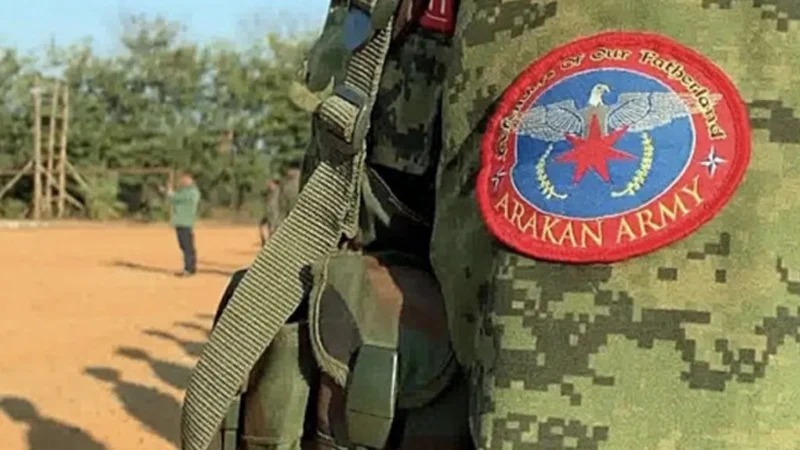 রাখাইনের রোহিঙ্গা গ্রামে আবার নিপীড়ন, উদ্বাস্তু ২ লাখ