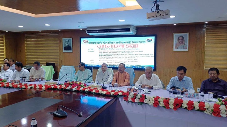 আলোচনার মাধ্যমেই পাহাড়ের নানাবিধ সমস্যা চিহ্নিত করে এগিয়ে যেতে হবে- পার্বত্য প্রতিমন্ত্রী