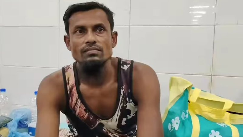 বাংলাদেশে অনুপ্রবেশ করল মিয়ানমারের গুলিবিদ্ধ রোহিঙ্গা যুবক