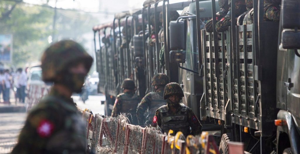 বিদ্রোহী দমনে মিয়ানমারে নিষিদ্ধ রাসায়নিক অস্ত্র ব্যবহার করছে জান্তা!