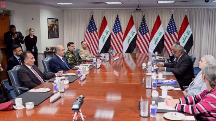 ইরাক ছাড়ছে মার্কিন বাহিনী