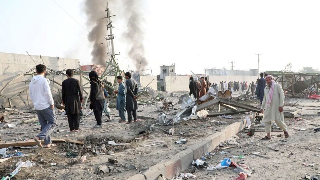 আফগানিস্তানে আত্মঘাতী বোমা হামলায় নিহত ৬