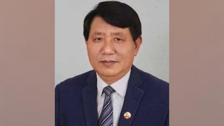 খোলাচিঠি লিখে রাঙামাটি জেলা পরিষদের চেয়ারম্যান অং সুই প্রুর পদত্যাগ