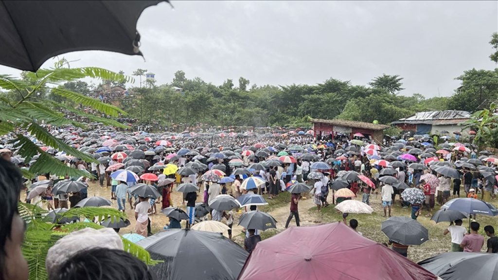 ভারতে পালিয়ে এসে দীর্ঘদিন ধরে বন্দি: প্রতিবাদে অনশনে রোহিঙ্গারা
