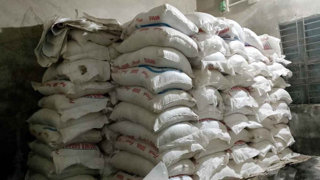 নেত্রকোনায় যৌথবাহিনীর অভিযানে ২৭৪ বস্তা ভারতীয় চিনি জব্দ