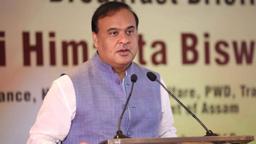 বাংলাদেশ থেকে এখনও অবৈধভাবে ভারতে আসছে মানুষ: আসামের মুখ্যমন্ত্রী