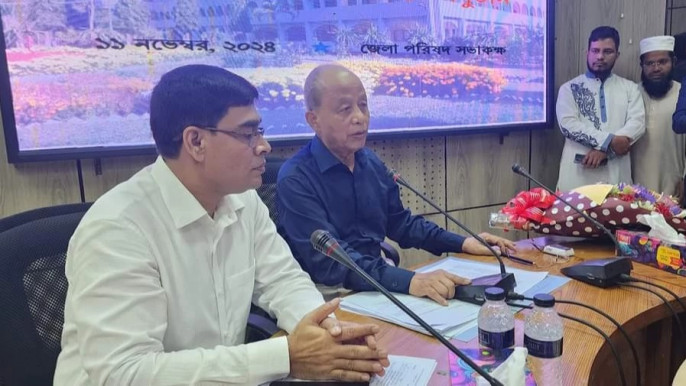 বান্দরবানের অন্তর্বর্তীকালীন জেলা পরিষদের দায়িত্ব গ্রহণ