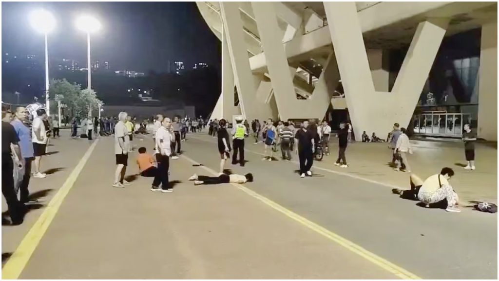 চীনে পথচারীদের ওপর গাড়ি, নিহত অন্তত ৩৫