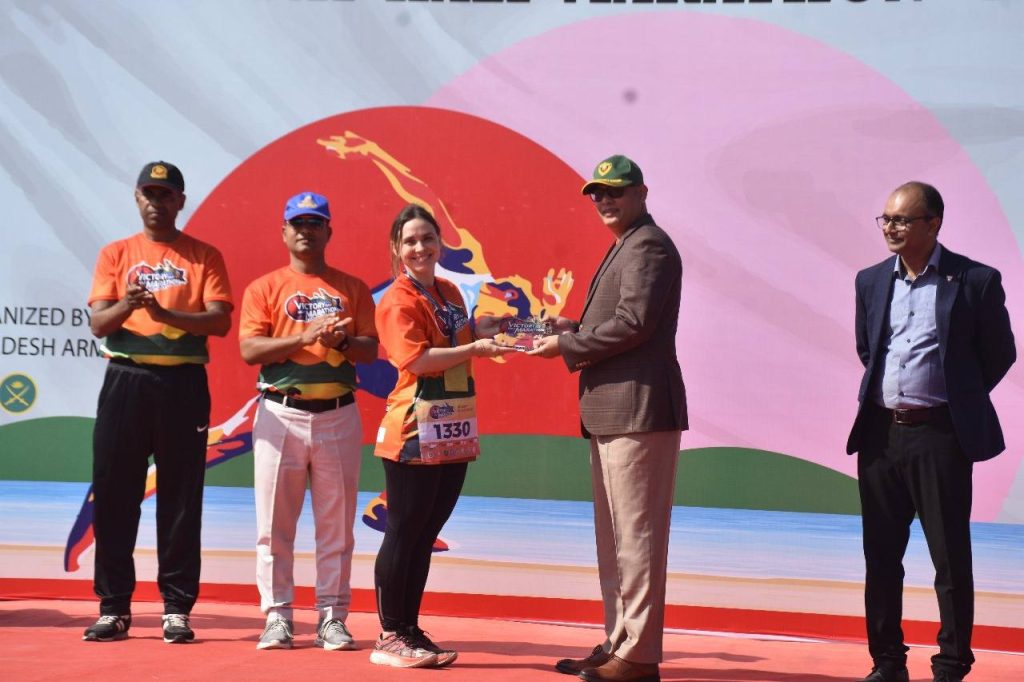 কক্সবাজারে সেনাবাহিনীর আয়োজনে বিজয় দিবস হাফ ম্যারাথন অনুষ্ঠিত