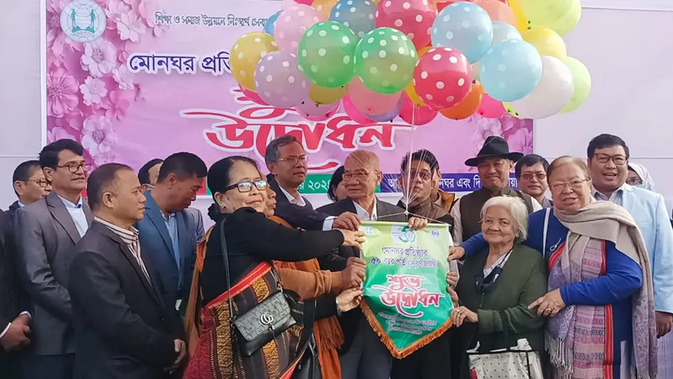 পার্বত্য অঞ্চলের বর্তমান বাস্তবতা আমাদের নানাভাবে বাধাগ্রস্ত করে- সন্তু লারমা