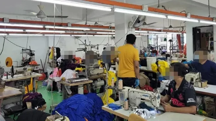 মালয়েশিয়ায় পোশাক কারখানা থেকে ৩৫ বাংলাদেশি ও ১৫ রোহিঙ্গা নারী আটক