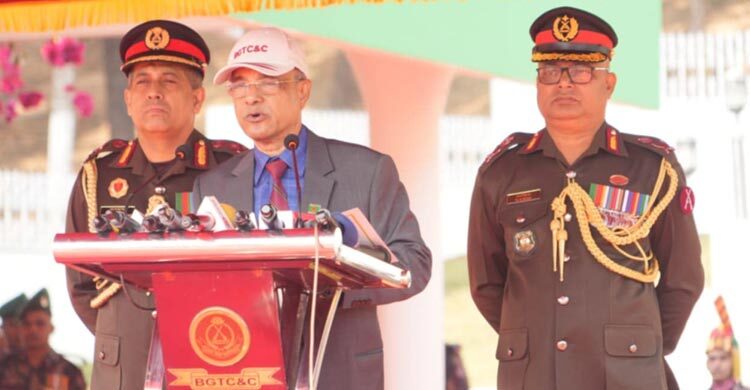 সীমানা রক্ষায় প্রয়োজনে জীবন দেবে, ‘এক ইঞ্চি মাটি’ হাতছাড়া করবে না- স্বরাষ্ট্র উপদেষ্টা