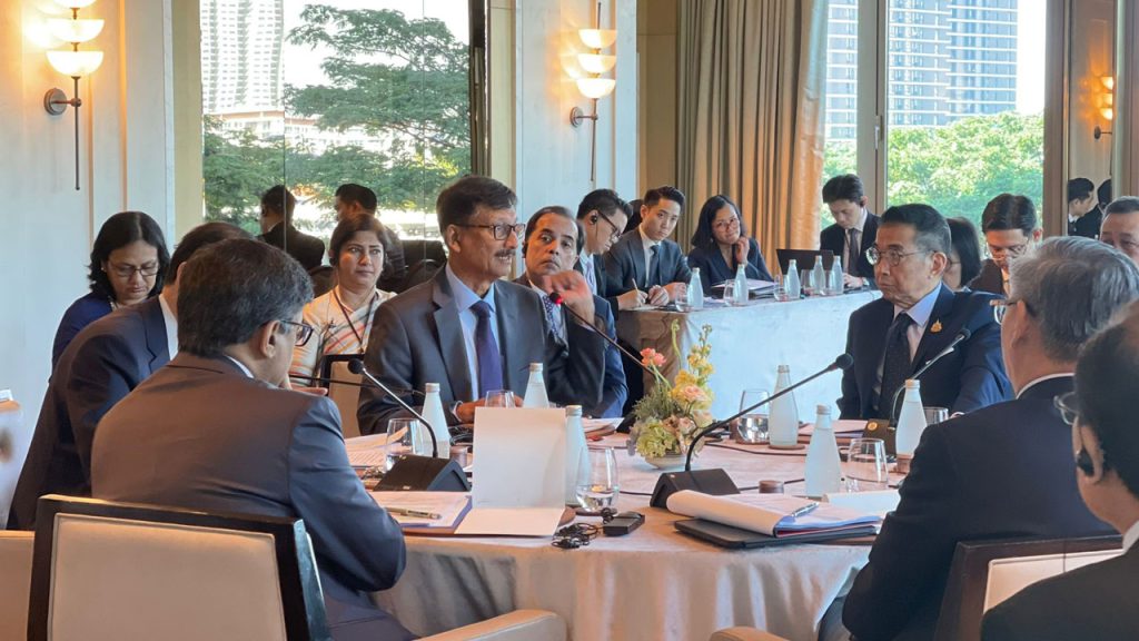 ব্যাংককে রোহিঙ্গা নিয়ে ‘টুঁ’ শব্দও করেনি চীন-ভারত