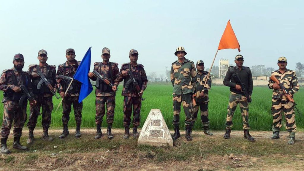 চাঁপাইনবাবগঞ্জ সীমান্তে বিএসএফের গুলির ঘটনায় বিজিবির প্রতিবাদ