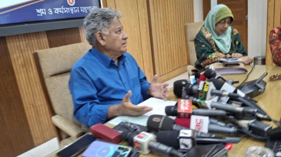 সেনাপ্রধান না বুঝে কোনও কথা বলেননি: এম সাখাওয়াত হোসেন