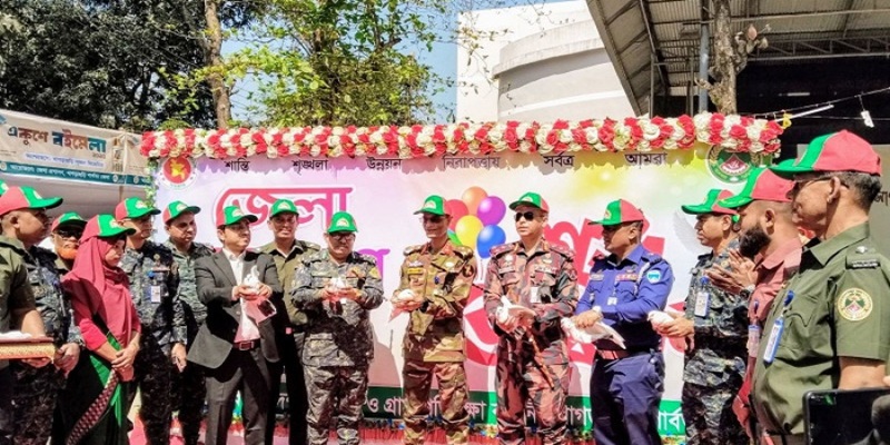 খাগড়াছড়িতে আনসার ও গ্রাম প্রতিরক্ষা বাহিনীর জেলা সমাবেশ অনুষ্ঠিত