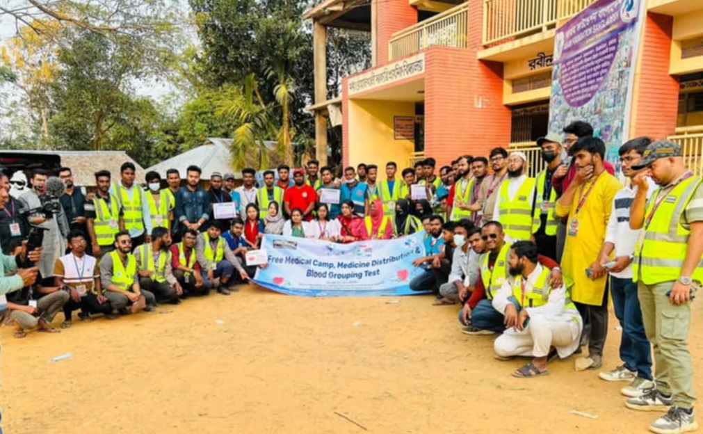 দীঘিনালায় আবাম ফাউন্ডেশনের উদ্যোগে বিনামূল্যে চিকিৎসা সেবা