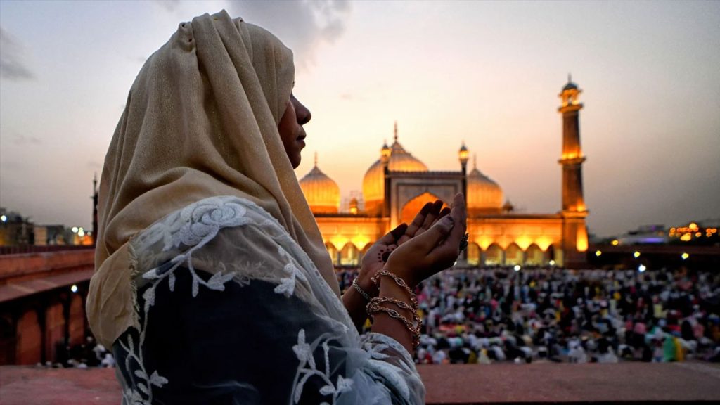 রমজানে তেলেঙ্গানায় মুসলিম কর্মচারীদের ১ ঘন্টা আগে ছুটি, ক্ষুব্ধ বিজেপি
