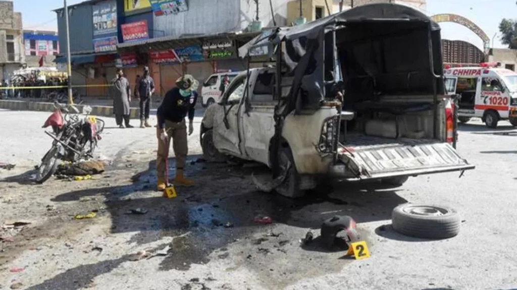 আফগান সীমান্তের কাছে হামলায় পাকিস্তানের ৮ সেনা নিহত