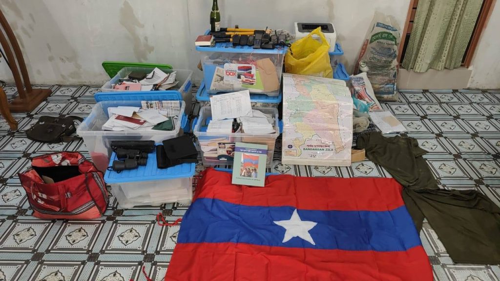 ইউপিডিএফের গোপন আস্তানায় সেনাবাহিনীর অভিযান, উদ্ধার হলো গোলাবারুদ