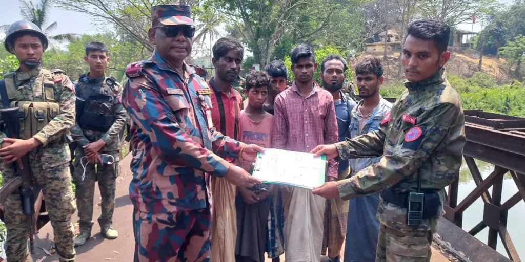 ২৮ দিন পর বাংলাদেশি ৬ জেলেকে ফেরত দিল আরাকান আর্মি