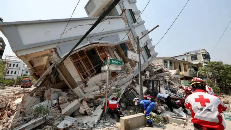 মিয়ানমারে ভূমিকম্প, নিহত বেড়ে দুই হাজার ৮৮৬