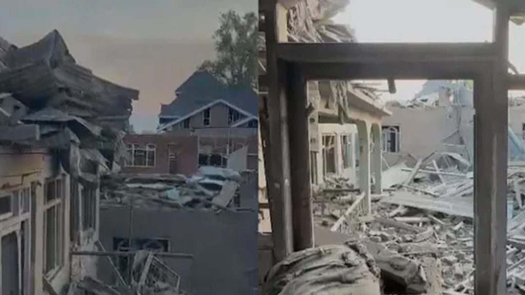 সন্দেহের বশে আরও ৫ কাশ্মীরির বাড়ি গুঁড়িয়ে দিলো ভারত