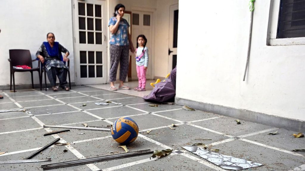 ভারতে বিজেপি নেতার বাড়ি লক্ষ্য করে গ্রেনেড হামলা