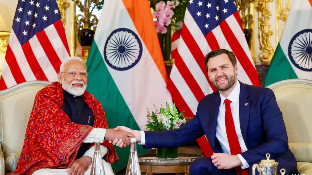 মোদির সঙ্গে রুদ্ধদ্বার বৈঠক মার্কিন ভাইস প্রেসিডেন্টের