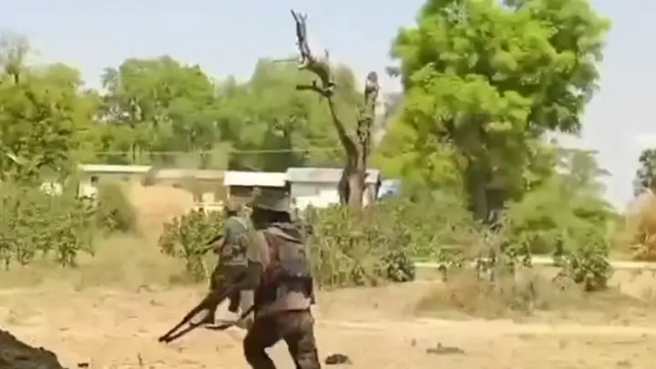 পানছড়িতে ফের জেএসএস ও ইউপিডিএফ সংঘর্ষ, উত্তপ্ত সীমান্তাঞ্চল