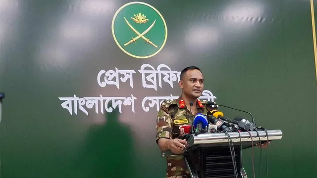 কেএনএফের ৩০ হাজার ইউনিফর্ম তৈরী: গুরুত্ব সহকারে দেখছে সেনাবাহিনী