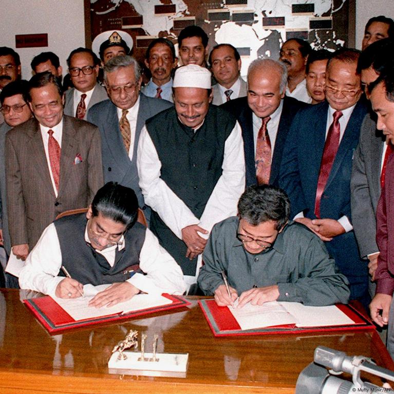 পার্বত্য চুক্তির বাস্তবায়ন নিয়ে অযথা কান্নাকাটি নয়, আত্মসমালোচনার সময় এখন