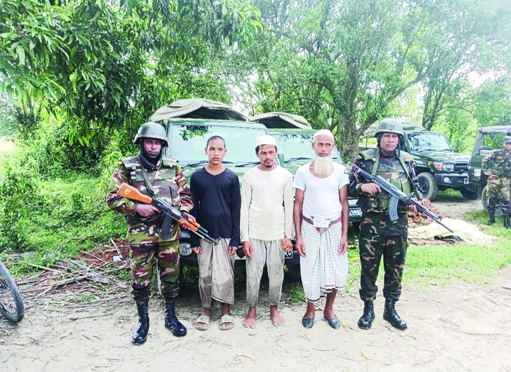চন্দনাইশে উপজাতি সন্ত্রাসীদের হাতে অপহৃত দুই ভাইকে উদ্ধার করল সেনাবাহিনী