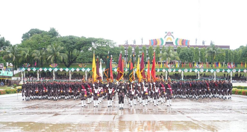 সাতকানিয়ায় বিজিবি'র ১০৩তম রিক্রুট ব্যাচের সমাপনী কুচকাওয়াজ অনুষ্ঠিত