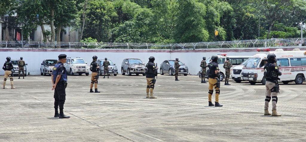 বোমা নিষ্ক্রিয়করণ ও সন্ত্রাস দমনে সিলেট ওসমানী আন্তর্জাতিক বিমানবন্দরে সমন্বিত নিরাপত্তা মহড়া অনুষ্ঠিত