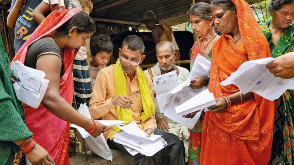 ভারতের বিহারে ভোটার যাচাই কার্যত এনআরসি: গণহারে ভোটাধিকার হারানোর শঙ্কা