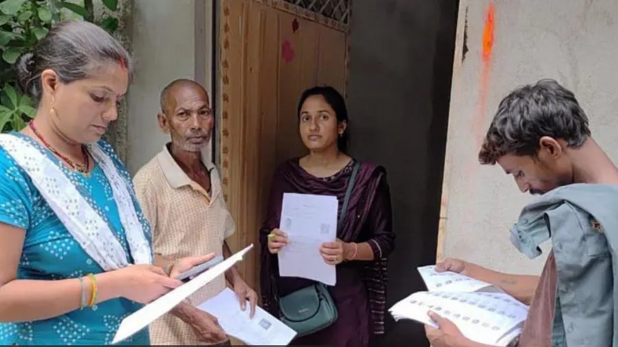ভারতের বিহারে খুঁজে পাওয়া যাচ্ছে না ৭৩ লাখ ভোটারকে!