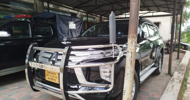 রাঙামাটি পার্বত্য জেলা পরিষদ চেয়ারম্যান কৃষিবিদ কাজল তালুকদারের গাড়ি বিলাস