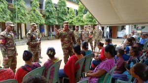 নানিয়ারচরে সেনাবাহিনী আয়োজিত মেডিকেল ক্যাম্পে ৩২৬ জনকে দেয়া হল বিনামূল্যে চিকিৎসাসেবা