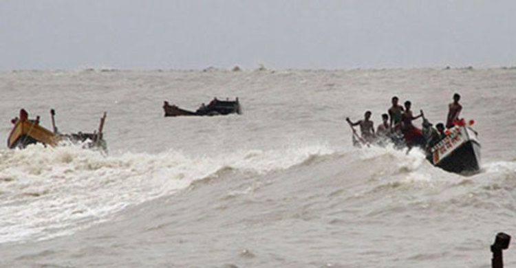 বাংলাদেশ জলসীমায় অনুপ্রবেশ, বঙ্গোপসাগরে ভারতীয় ট্রলারসহ ৩৪ জেলে আটক