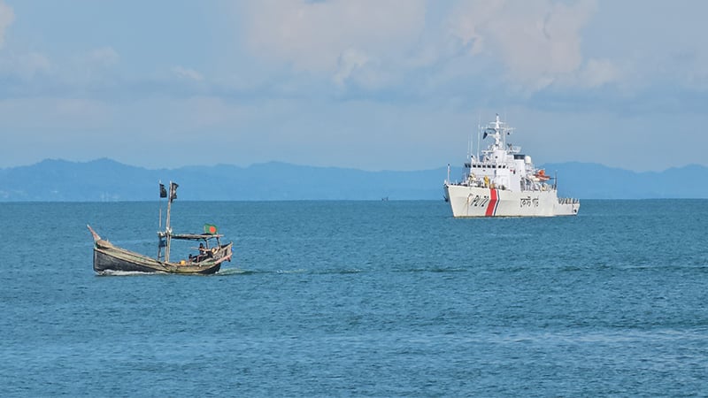 মিয়ানমারের আরাকান আর্মির হাতে ফের ২১ বাংলাদেশি জেলে অপহরণ
