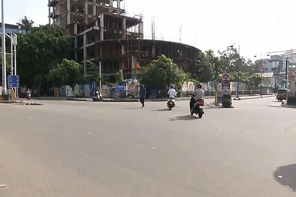 মোদি সরকারের নীতির বিরুদ্ধে চলছে ভারত বন্ধ্